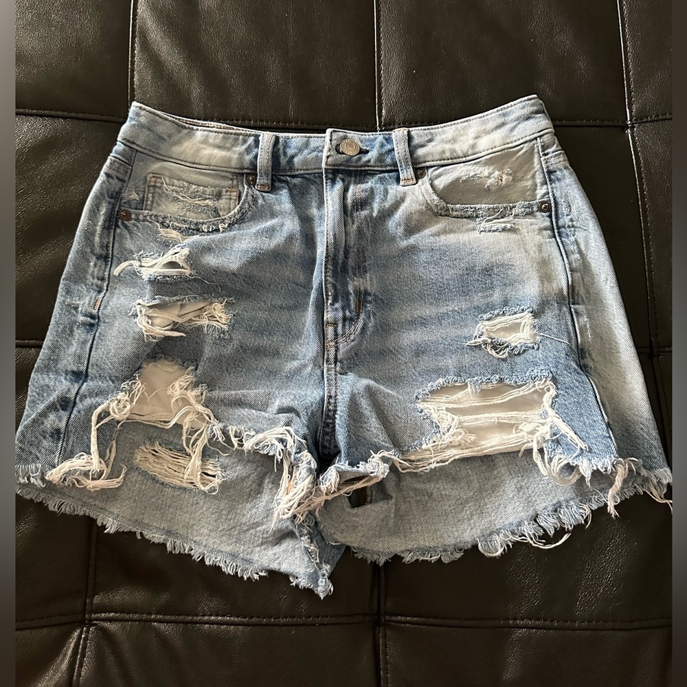 American Eagle Jean mom shorts